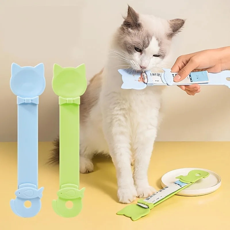 La cuillère Mira — Cat feeder by Linn & Paw
